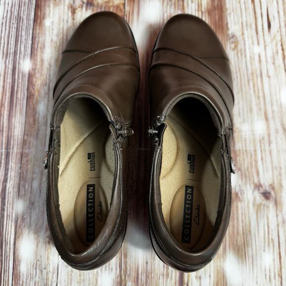 Clarks CHANNING ANN Women Size 9 Brown Leather Side Zip Wedge Heel Loafers Shoes - Picture 5 of 10